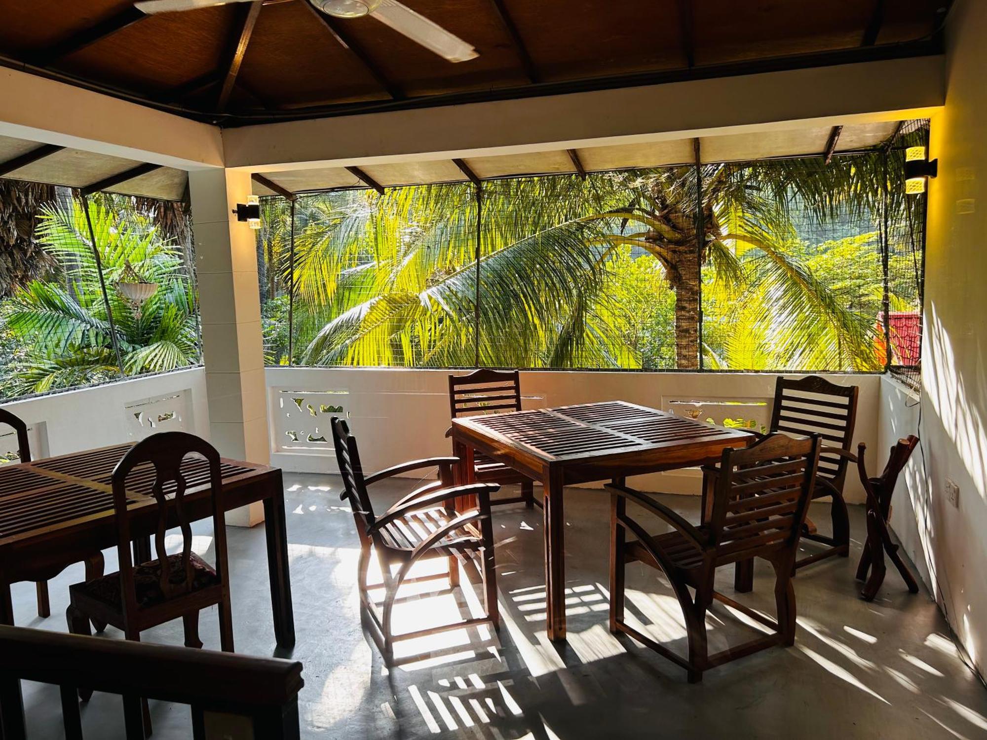 Pearl Bungalow Trincomalee Exterior foto