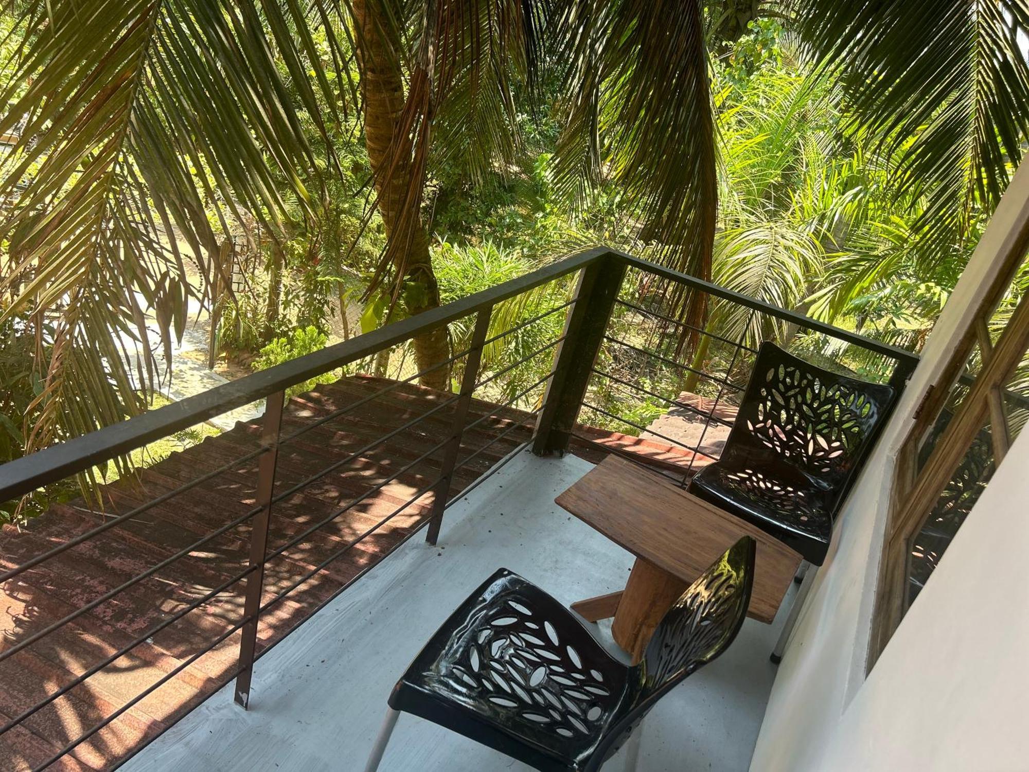 Pearl Bungalow Trincomalee Exterior foto